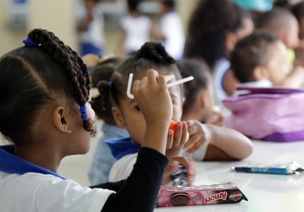 Entra em vigor lei do teste de paternidade em parentes próximos do suposto pai 13