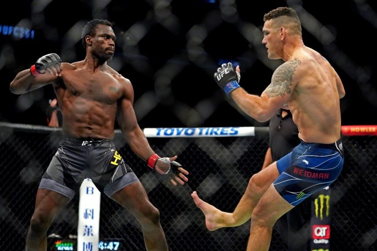 Destino cruel. Weidman quebra a perna como Anderson Silva 4