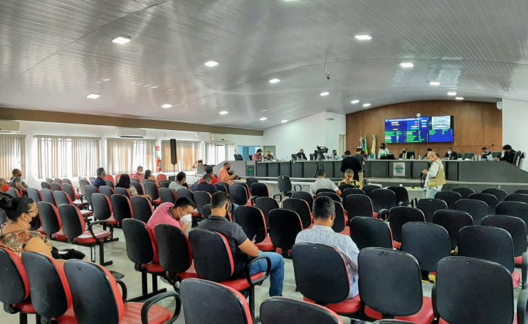 Câmara aprova utilidade pública para Associação que cuida da dependência química em Eunápolis 5
