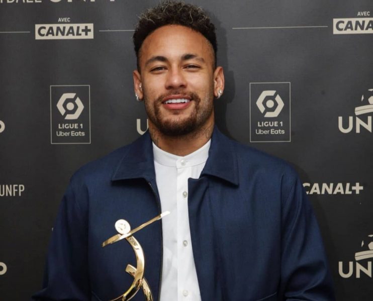 Funcionária da Nike diz que foi forçada a fazer sexo oral em Neymar; empresa rompeu contrato com o atleta 4