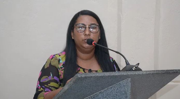 Vereadora Simone é escolhida líder do governo na Câmara de Guaratinga 9