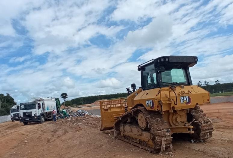 Eunápolis destina resíduos sólidos domiciliares e hospitalares para aterro sanitário e garante preservação ambiental 14