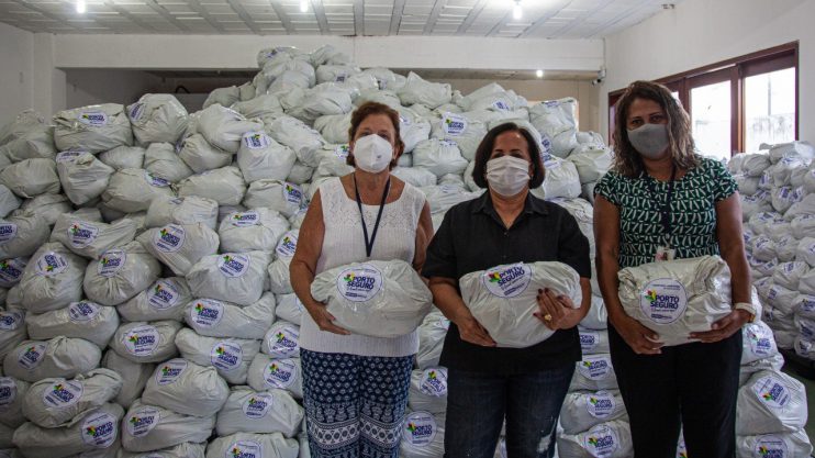 Prefeitura distribui 174 toneladas de alimentos para alunos da rede municipal de ensino de Porto Seguro 11
