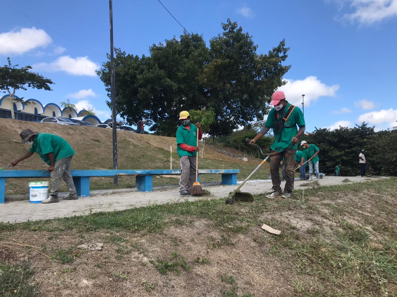 Prefeitura de Eunápolis dá início ao Projeto Mais Verde 5