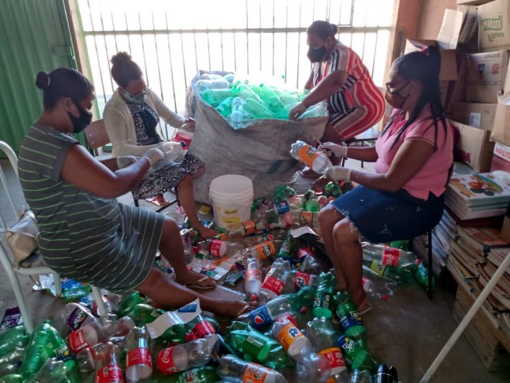 CEF e Pátria Voluntária doam 577 quilos de alimentos 8