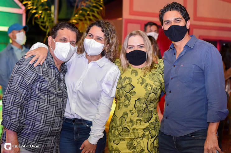 Prefeita Cordélia anuncia durante coletiva de imprensa, a Live São João se Encontra com Pedrão em Eunápolis 107
