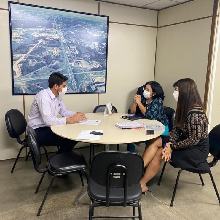 Arthur Dapé solicita pra Eunápolis Castra-móvel, iluminação da Estrada da Colônia outros benefícios para Eunápolis 6