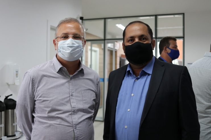 Vereadores de Eunápolis marcam presença em ato de entrega da Policlínica Regional da Costa do Descobrimento 13