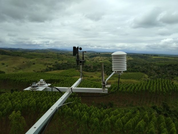 Veracel destaca seu sistema de monitoramento climático da região Sul da Bahia 11