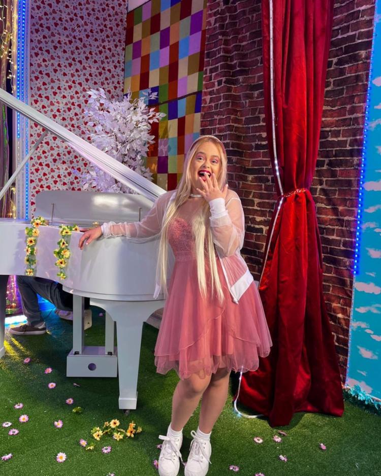 Primeira influenciadora com Síndrome de Down no mundo, baiana Cacai Bauer estreia série no Instagram 7