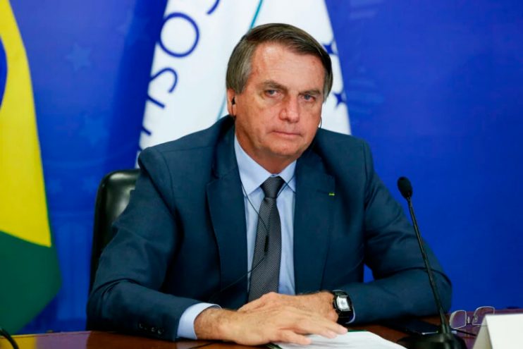 Bolsonaro critica uso de dinheiro público em obras fora do Brasil 7