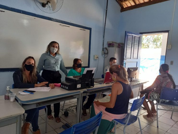 Secretaria de Assistência Social leva serviços assistenciais à comunidade do Ponto Maneca 4