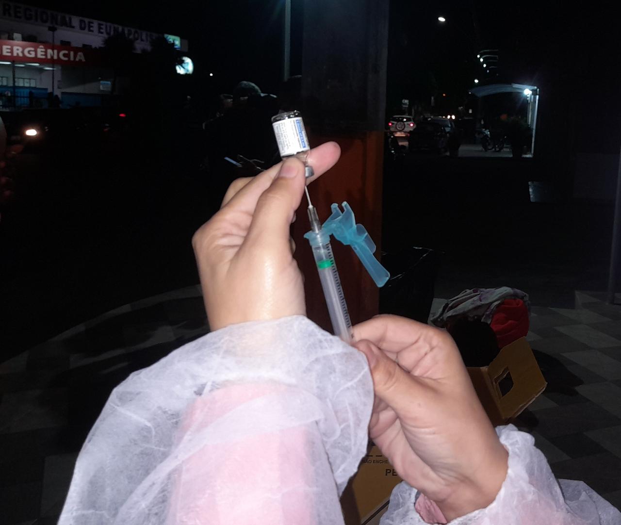 Secretaria de Saúde de Eunápolis inicia vacinação de pessoas em situação de rua contra a Covid-19 6