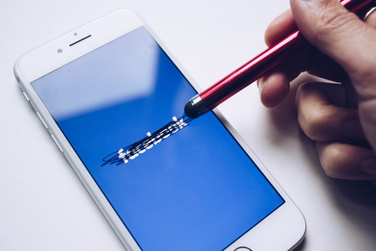 ESET alerta sobre os golpes mais comuns no Facebook e como evitá-los 7