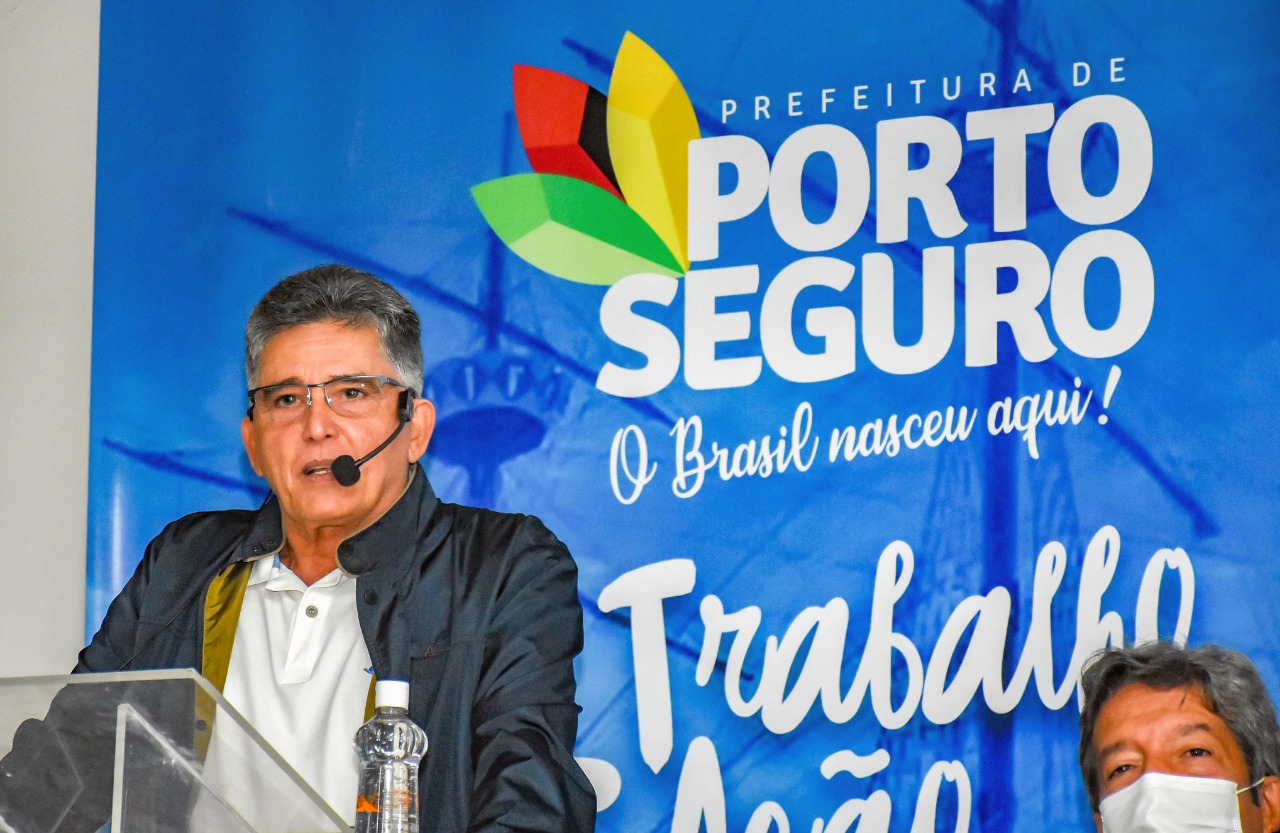 Prefeitura faz nova entrega de cestas básicas para famílias de músicos de Porto Seguro. 27