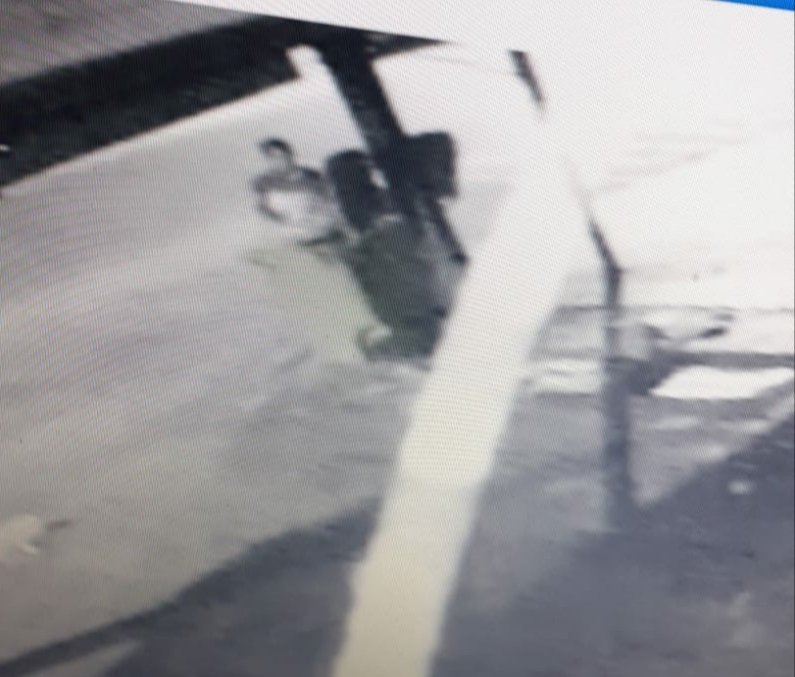 Ações de vândalos e descarte incorreto de lixo geram poluição em Eunápolis 8