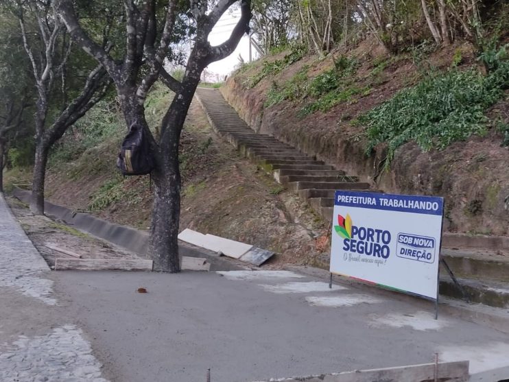 Acesso ao Centro Histórico e Rua do Mangue recebem equipes de Obras 111