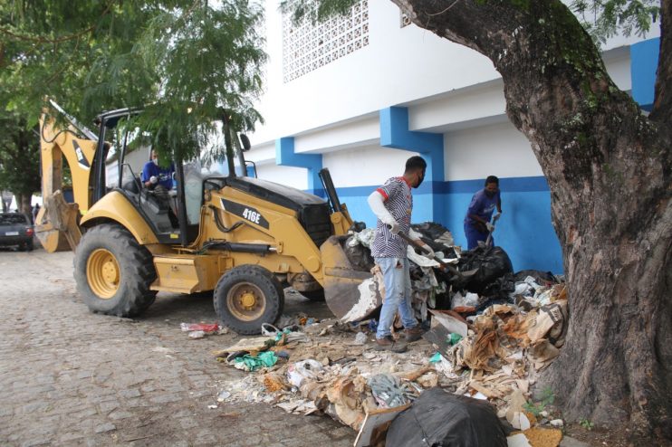 Prefeitura de Eunápolis divulga horários da coleta de lixo no município 6