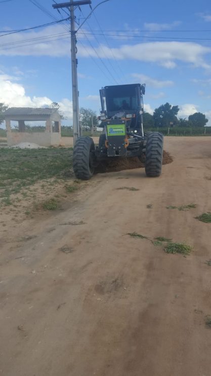 Prefeitura de Eunápolis prossegue com patrolamento de estradas e ramais na zona rural 7