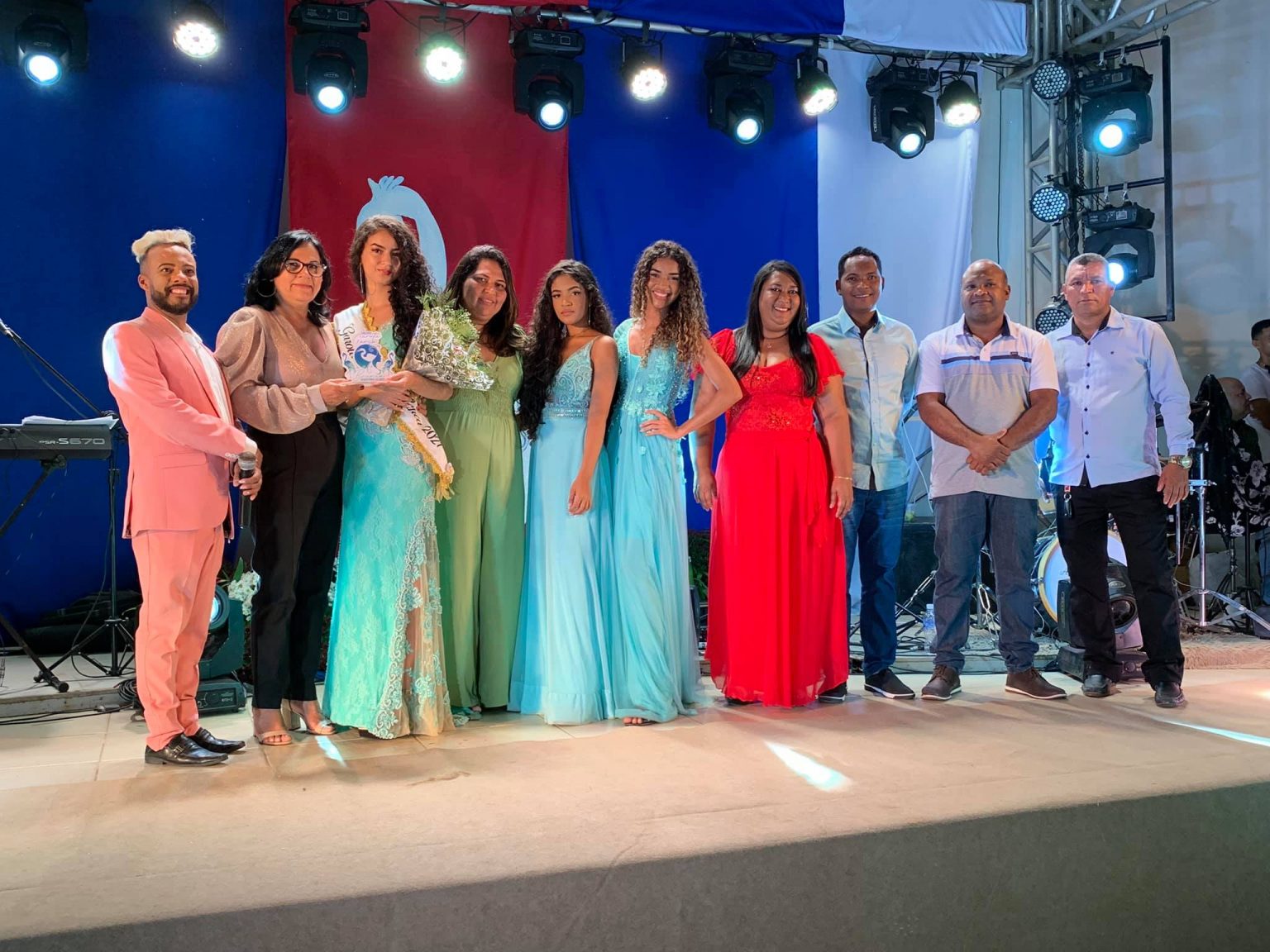 31 DE AGOSTO: ENTREGA DE LETREIRO TURÍSTICO, CONCURSO E LIVES ENCERRAM FESTEJOS DE 60 ANOS DE GUARATINGA 31 DE AGOSTO: ENTREGA DE LETREIRO TURÍSTICO, CONCURSO E LIVES ENCERRAM FESTEJOS DE 60 ANOS DE GUARATINGA 7