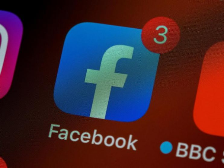 Facebook explica que 'falha na configuração' de roteadores causou a pane nas redes 4