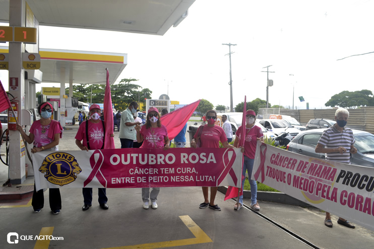 “Caminhada Rosa” reúne centenas de pessoas para alerta de prevenção ao câncer de mama em Eunápolis 59