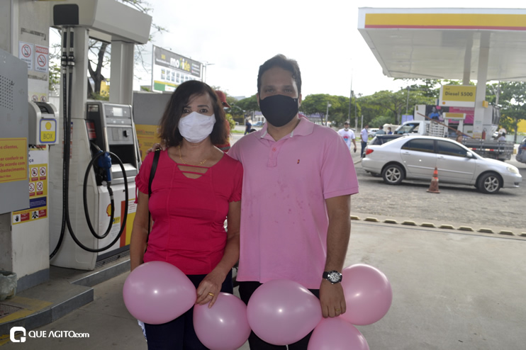 “Caminhada Rosa” reúne centenas de pessoas para alerta de prevenção ao câncer de mama em Eunápolis 39