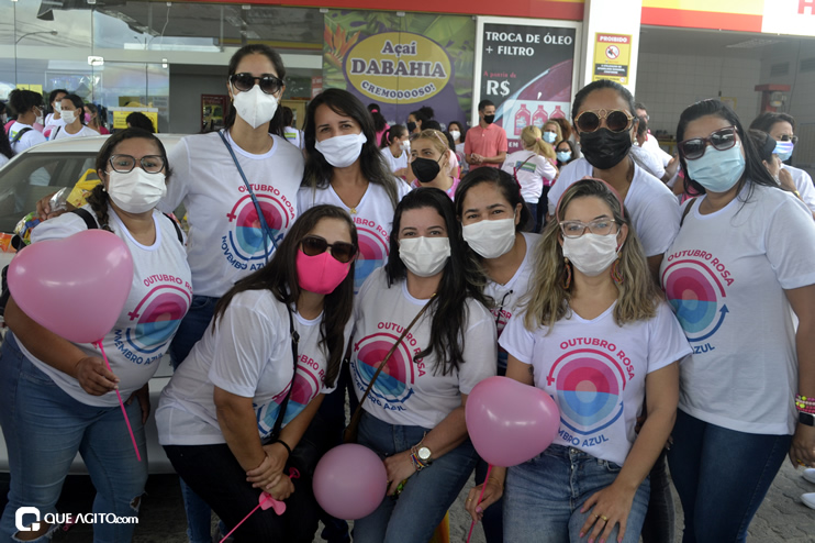 “Caminhada Rosa” reúne centenas de pessoas para alerta de prevenção ao câncer de mama em Eunápolis 41