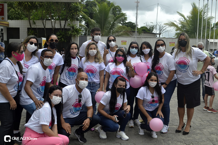 “Caminhada Rosa” reúne centenas de pessoas para alerta de prevenção ao câncer de mama em Eunápolis 108