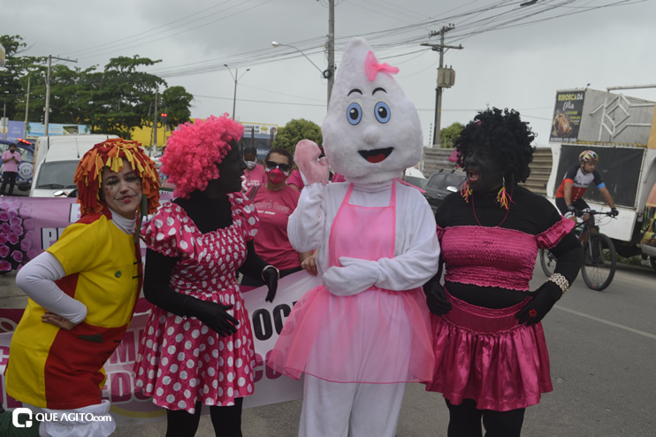 “Caminhada Rosa” reúne centenas de pessoas para alerta de prevenção ao câncer de mama em Eunápolis 90