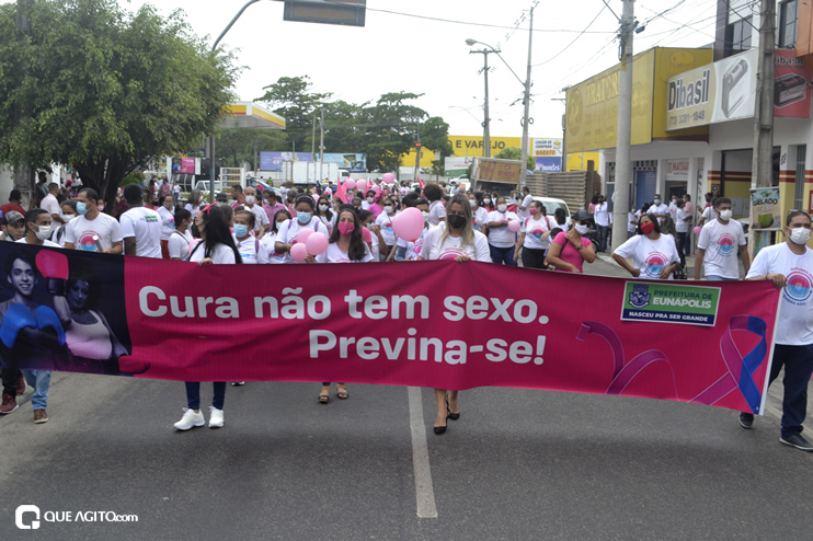 “Caminhada Rosa” reúne centenas de pessoas para alerta de prevenção ao câncer de mama em Eunápolis 100
