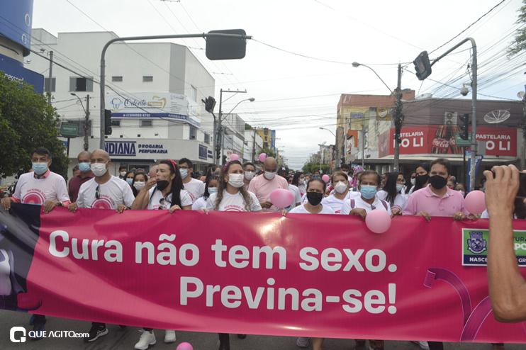“Caminhada Rosa” reúne centenas de pessoas para alerta de prevenção ao câncer de mama em Eunápolis 112