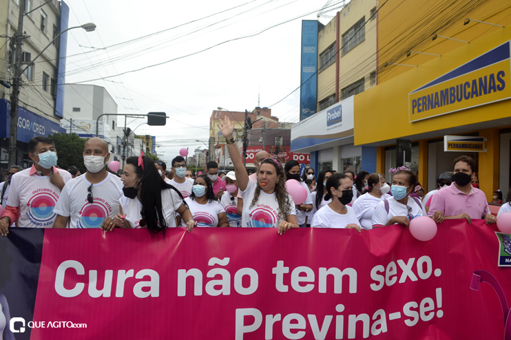 “Caminhada Rosa” reúne centenas de pessoas para alerta de prevenção ao câncer de mama em Eunápolis 176