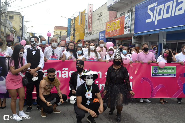 “Caminhada Rosa” reúne centenas de pessoas para alerta de prevenção ao câncer de mama em Eunápolis 114