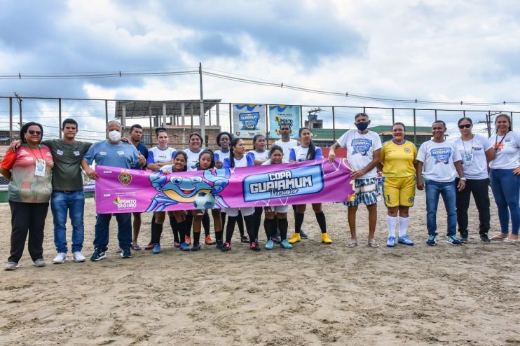 Abertura da Copa Guaiamum Feminina é marcada com show de bola 9