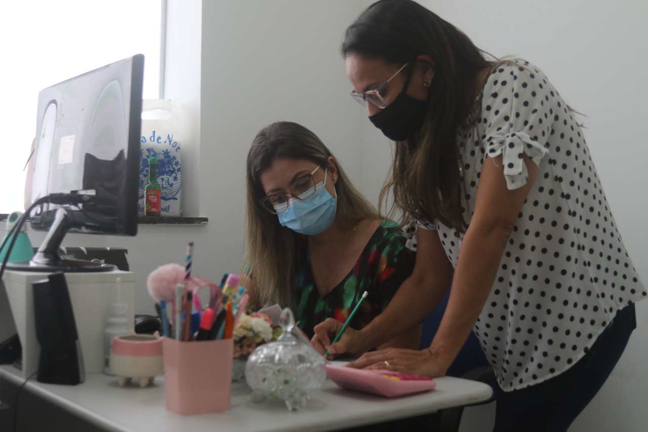 Equipes profissionais qualificadas e comprometidas transformam saúde em referência em humanização 6