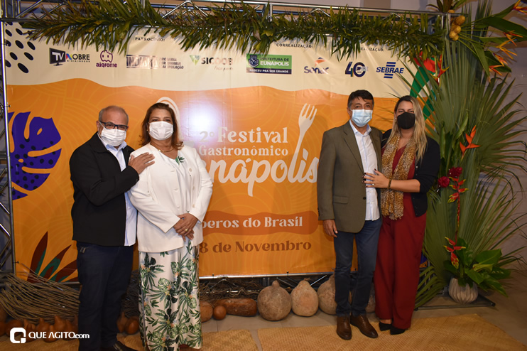 Prefeita Cordélia Torres e secretariado participam de abertura do 2º Festival Gastronômico de Eunápolis 12