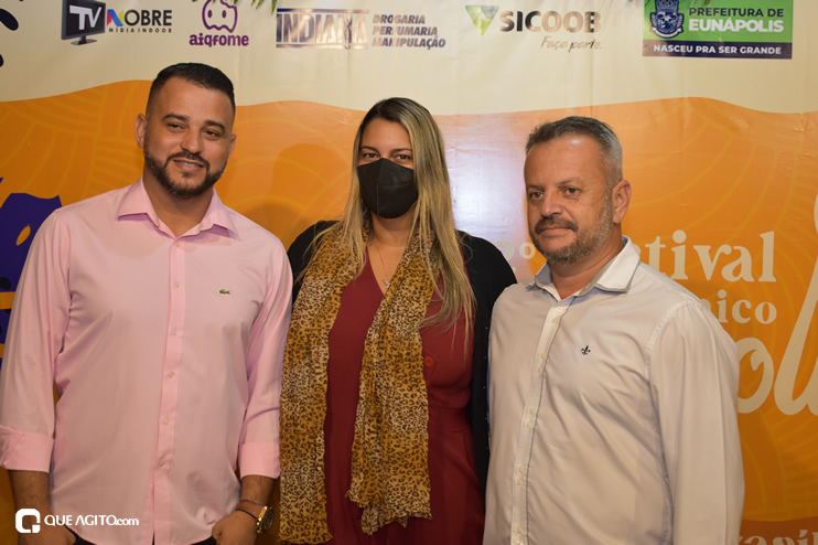 Prefeita Cordélia Torres e secretariado participam de abertura do 2º Festival Gastronômico de Eunápolis 25