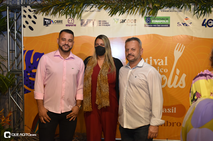 Prefeita Cordélia Torres e secretariado participam de abertura do 2º Festival Gastronômico de Eunápolis 23