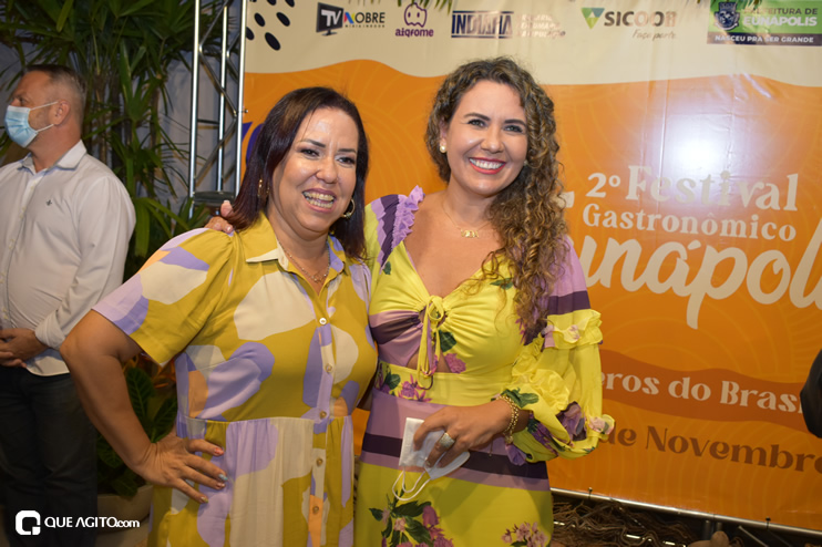 Prefeita Cordélia Torres e secretariado participam de abertura do 2º Festival Gastronômico de Eunápolis 26