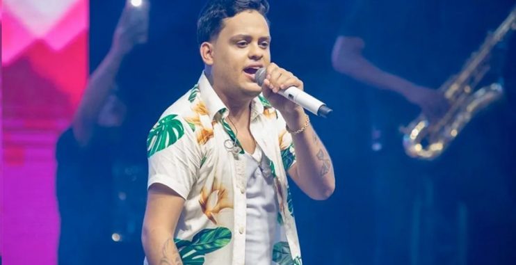 Thiago Aquino “o fenômeno do arrocha” se apresenta neste sábado em Eunápolis; o show mais esperado do ano! 6