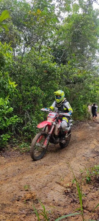 19º Enduro do Descobrimento desafia pilotos em trilhas em meio à Mata Atlântica 4