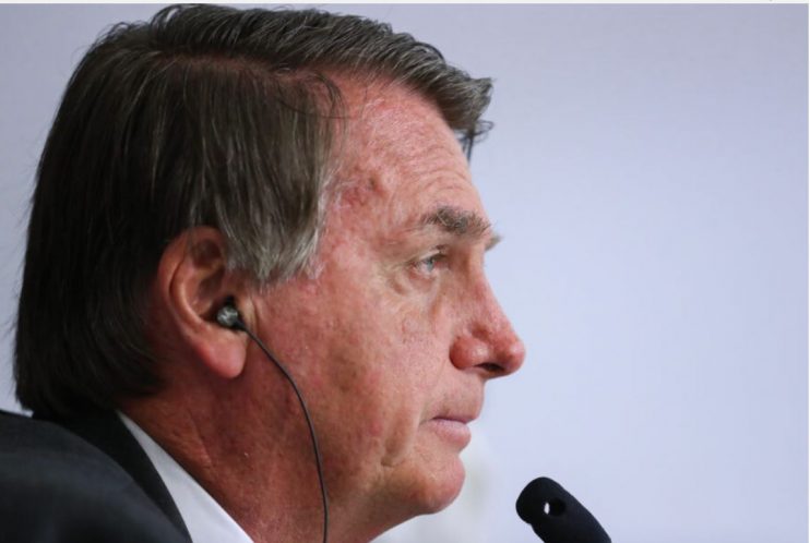 ‘Por mim, não teria Carnaval’, diz Jair Bolsonaro 4