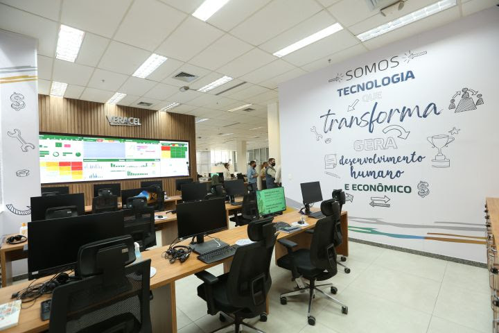 Veracel inaugura central de monitoramento digital de sua fábrica 8