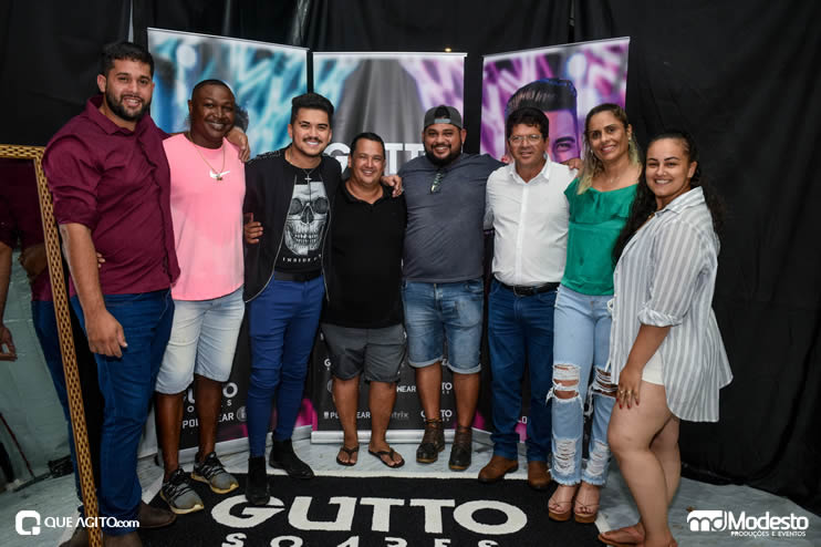 Gutto Soares encerra com chave de ouro os festejos do 26º Aniversário de Periquito-MG 219