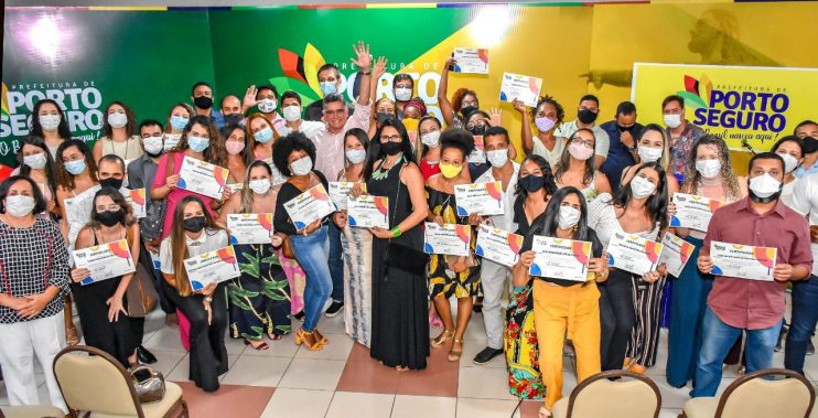 Concursados são empossados em Porto Seguro em clima de emoção 6