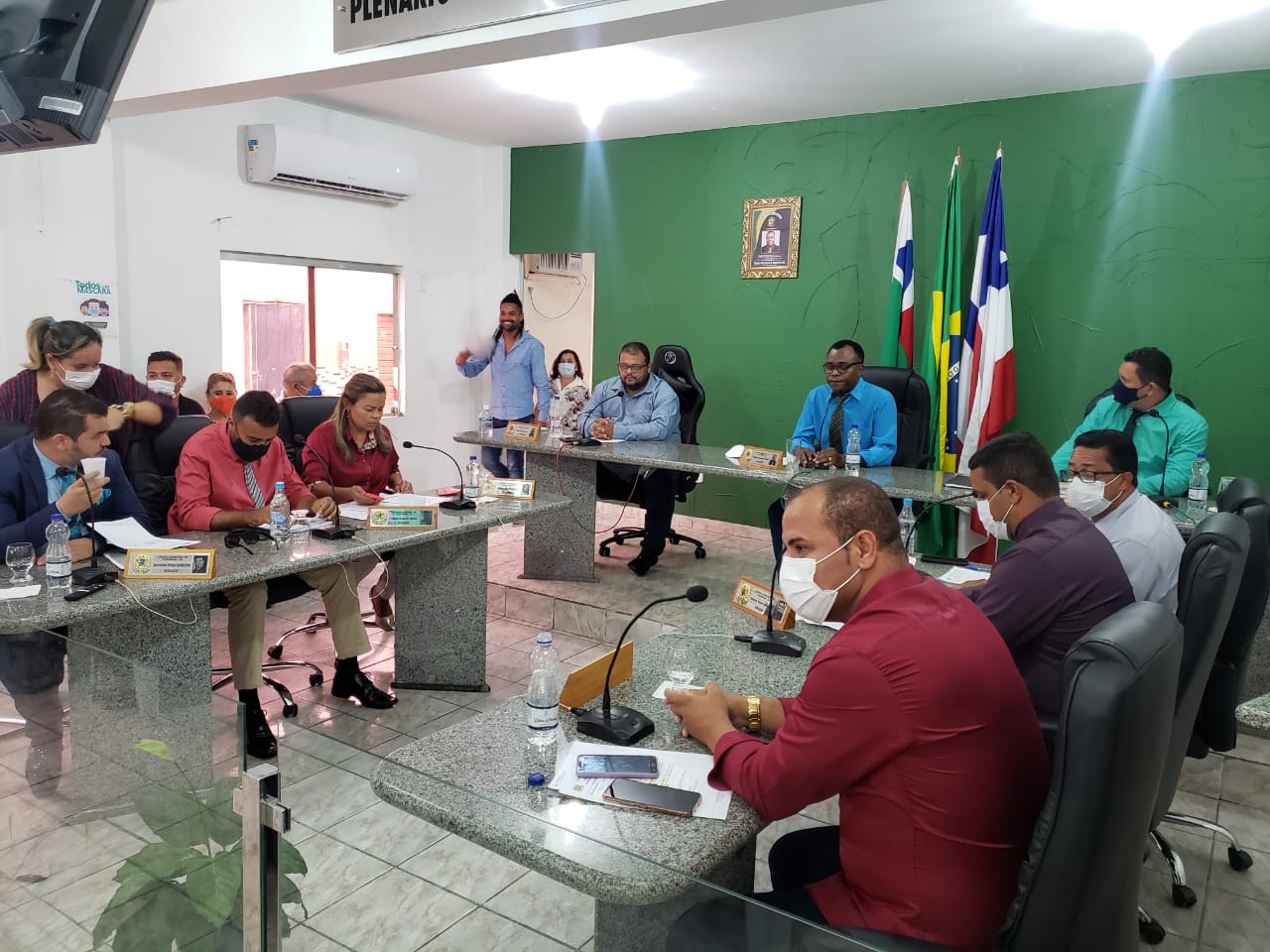 Presidente da Câmara de Vereadores de Itagimirim adia aprovação de projeto e ato pode provocar paralisação de serviços fundamentais no município 38