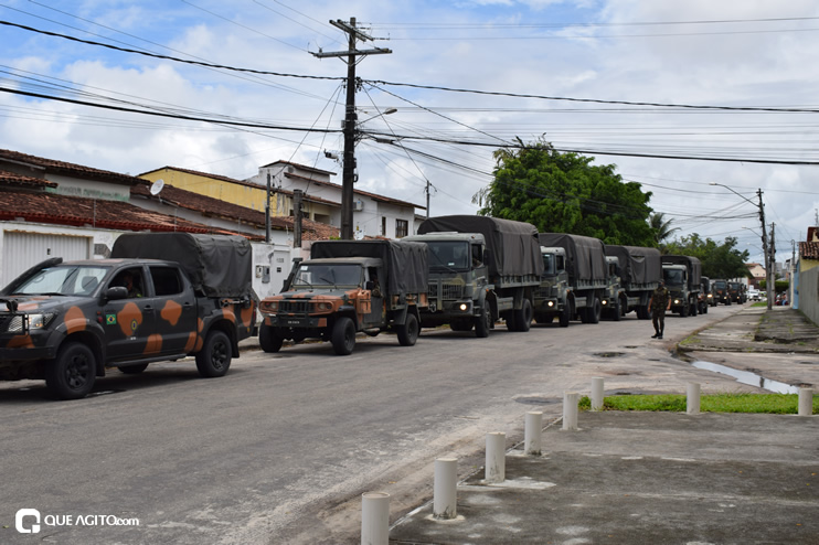 Exército Brasileiro chega a Eunápolis para prestar ajuda humanitária após pedido da prefeita Cordélia Torres 23