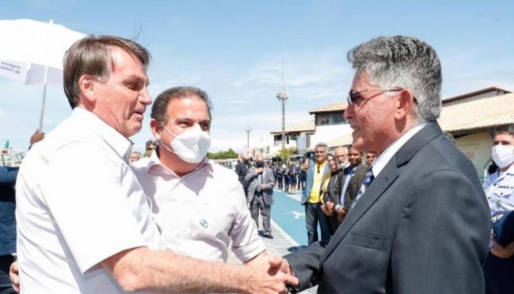 Presidente Jair Bolsonaro e os ministros Rogério Marinho e João Roma chegam hoje em Porto Seguro 9