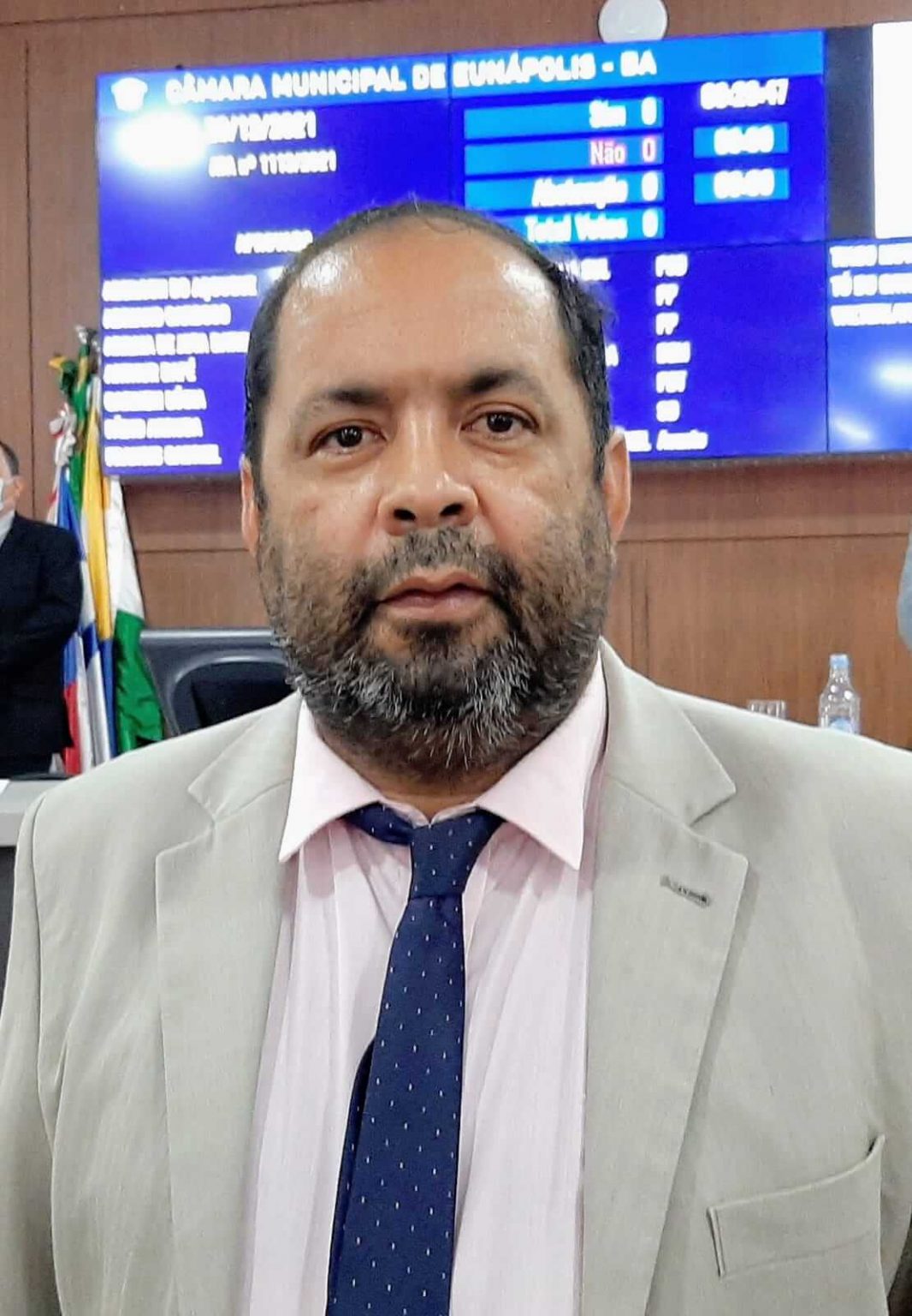 Com chapa única, vereador Jorge Maécio é reeleito Presidente da Câmara de Eunápolis 13